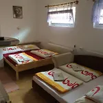 Sarvari Vendeghaz Pecs,hosszuheteny 3* Hosszuheteny